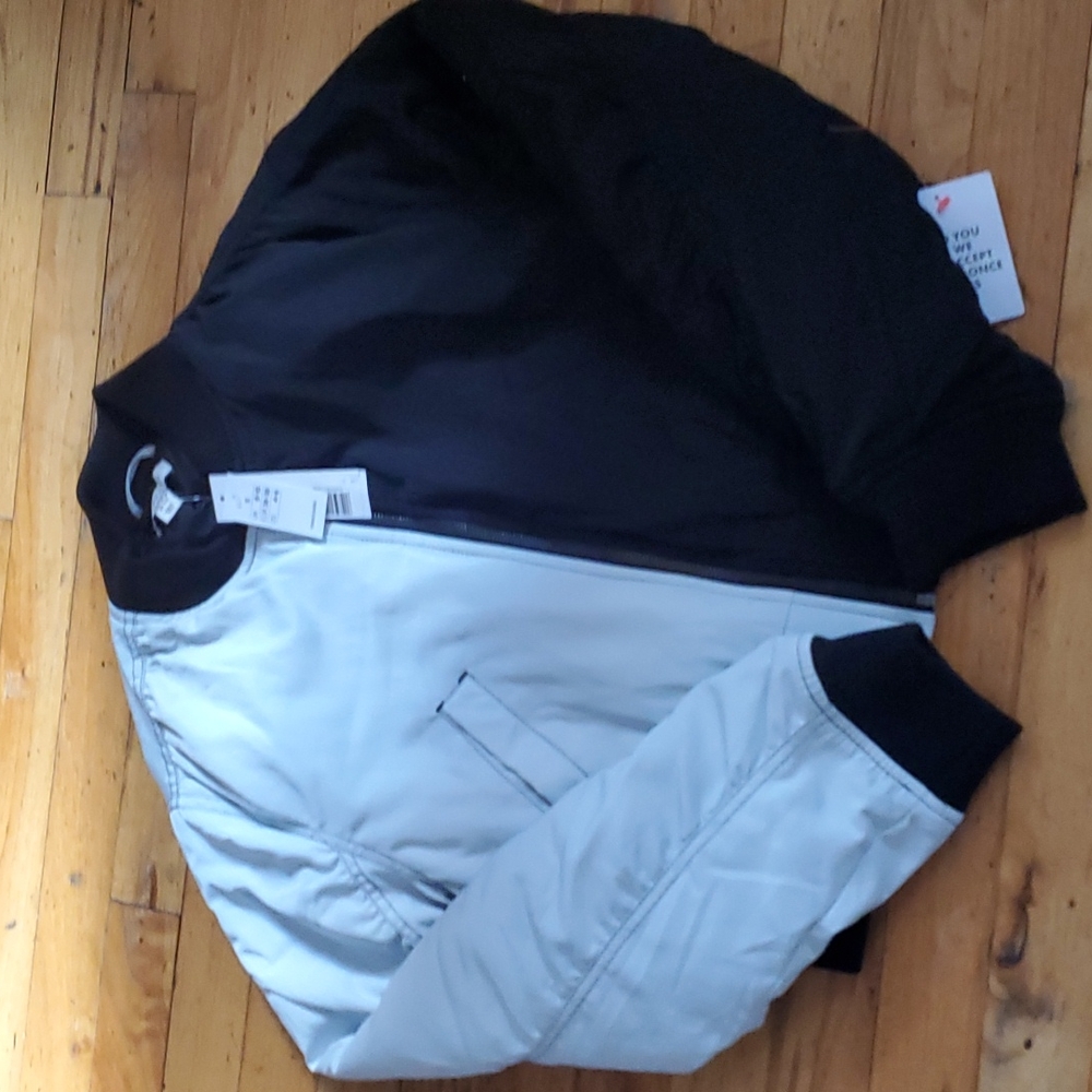 Topshop  jacket size  small and medium  color back and green